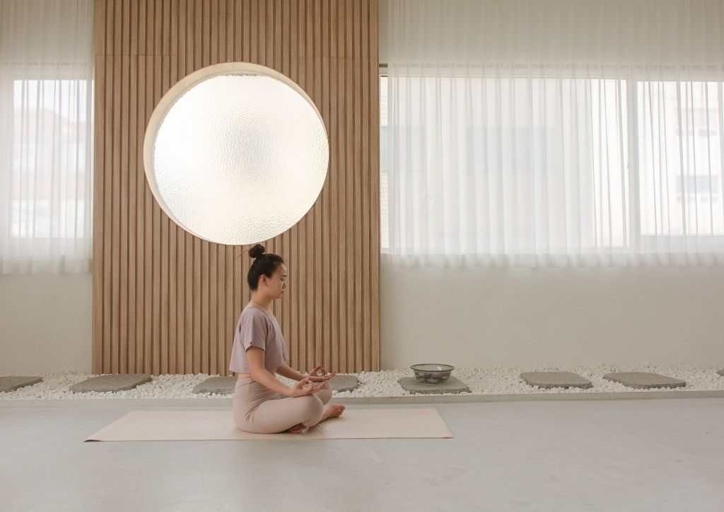 Everyday Yoga: 7 Amazing Ways to Conquer Stress (and Avoid Pain)
