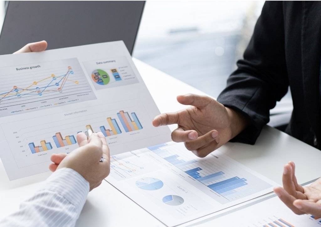 Online Business Plan: Crush Your Failing Idea with 7 Unbeatable Steps