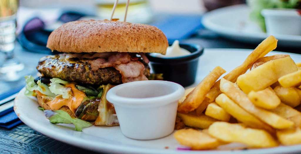 Top 10 American Foods for Dinner: Delicious & Easy Meals