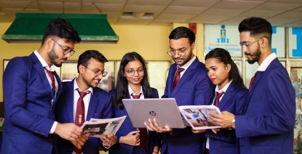 Top MBA Admissions Consulting Firms: Dominate Applications & Avoid Regrets[Top 10]